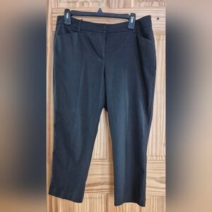 NY & Co. Stretch Capris